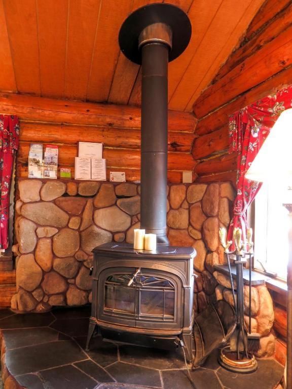 A Cabin On The Cliff Seward Exterior foto